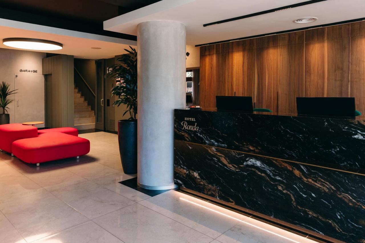 Hotel Ibis Styles Figueres Ronda Exterior foto